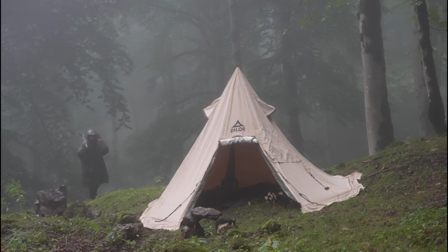 ۲۴ساعت بقا در کمپینگ انفرادی زیر باران شدید