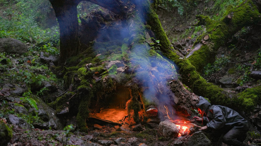 بقا و ساخت پناهگاه گرم و دنجِ مخفی در باران